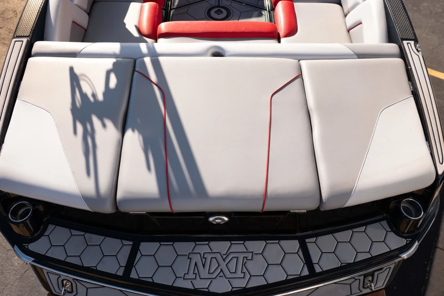 2018-mastercraft-nxt22-147993-image27