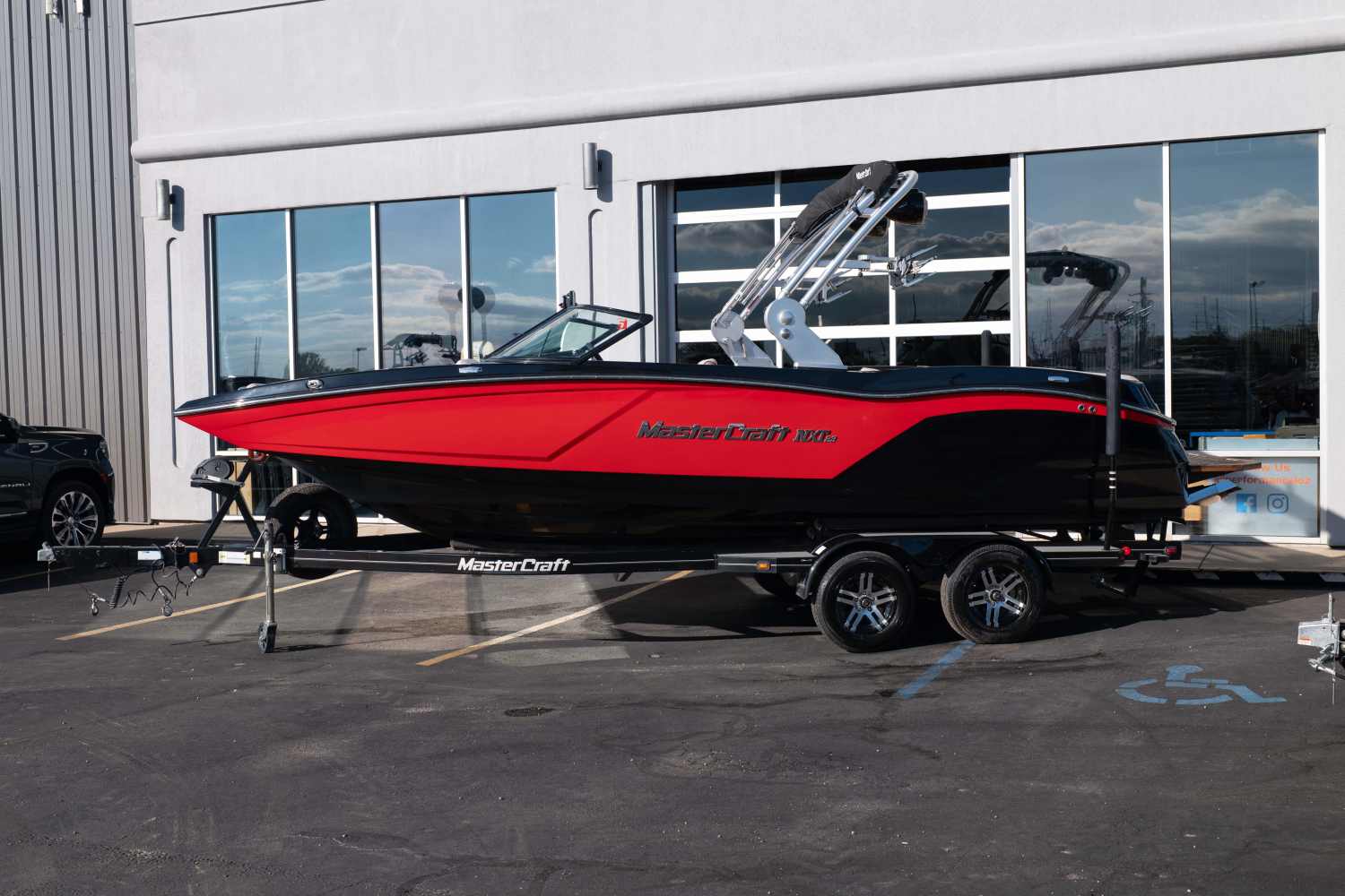 2018 MasterCraft NXT22