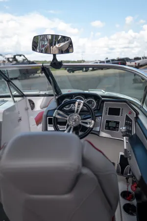 2018-mastercraft-xt21-147994-image17