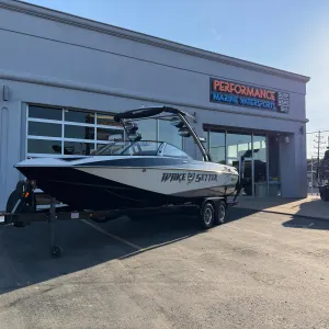 2013-malibu-wakesetter-23-lsv-147997-image1