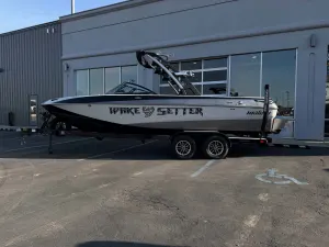 2013-malibu-wakesetter-23-lsv-147997-image25