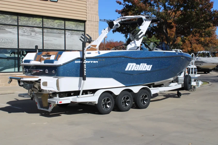 2026-malibu-wakesetter-25-lsv-147999-image7.webp