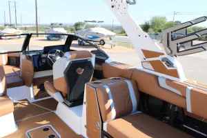 2027-malibu-wakesetter-25-lsv-148000-image14.webp