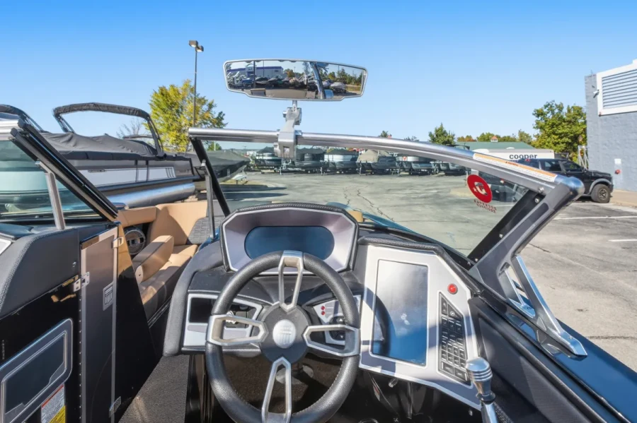 2020-mastercraft-x24-148002-image14.webp