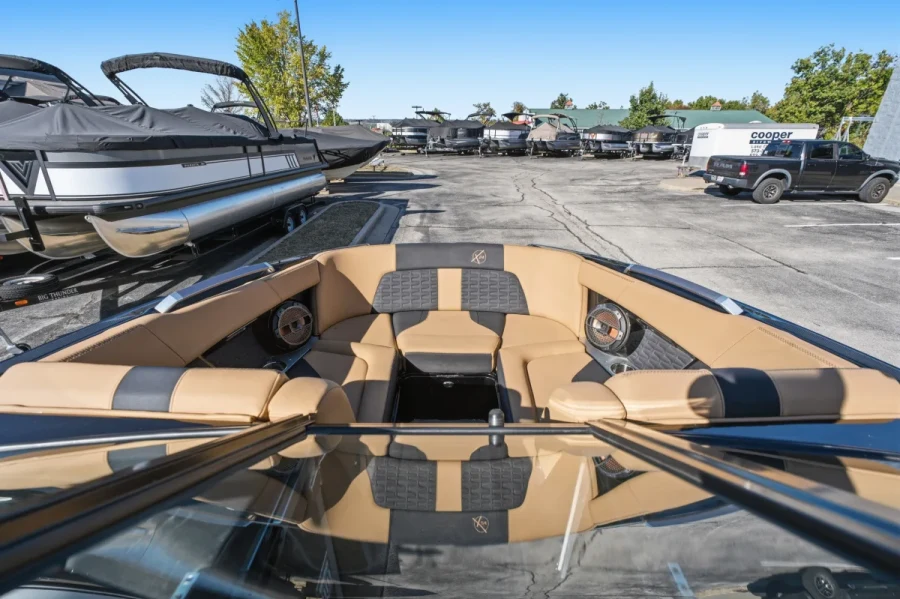 2020-mastercraft-x24-148002-image16.webp