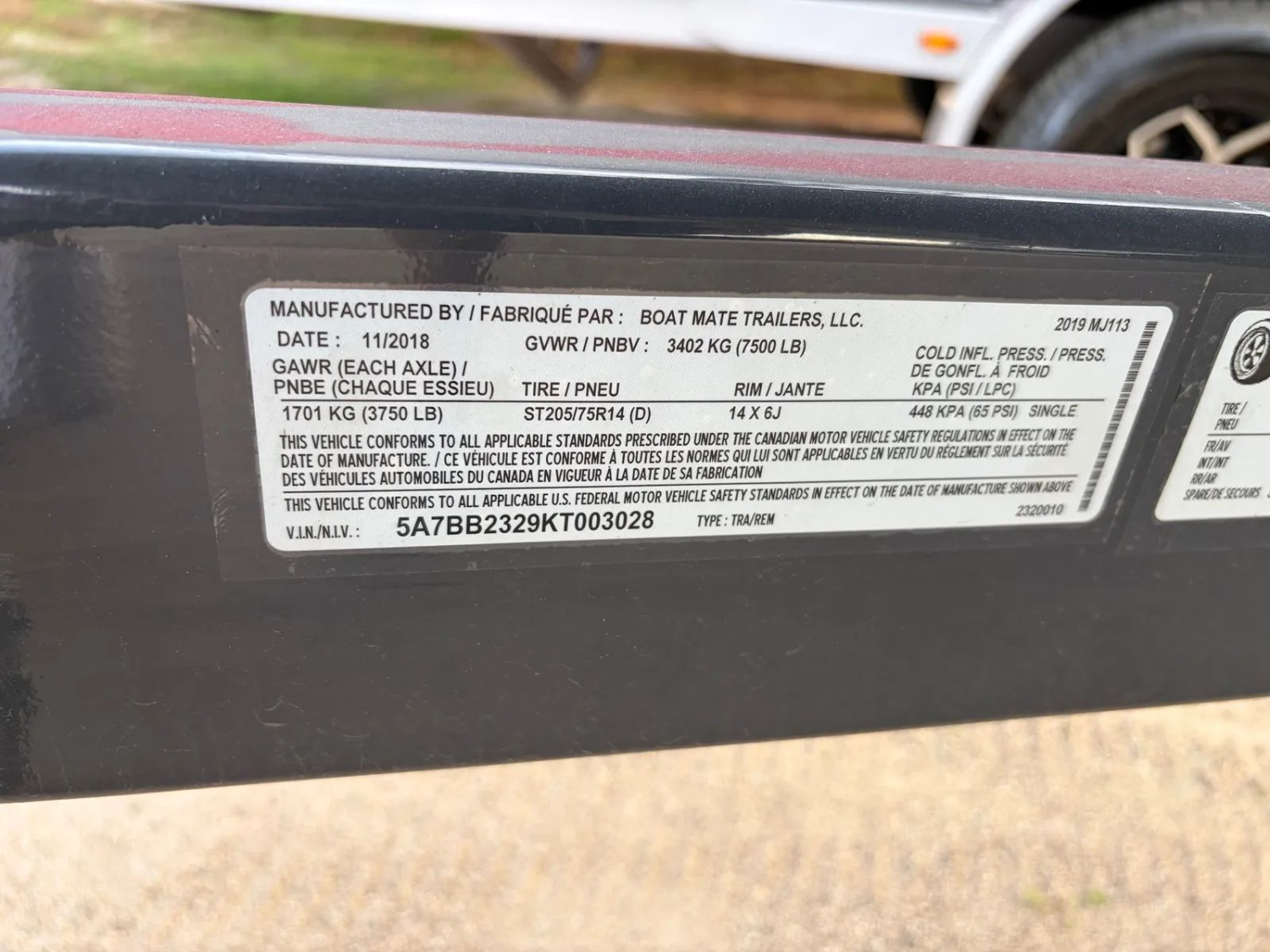 2019 MOOMBA MAX