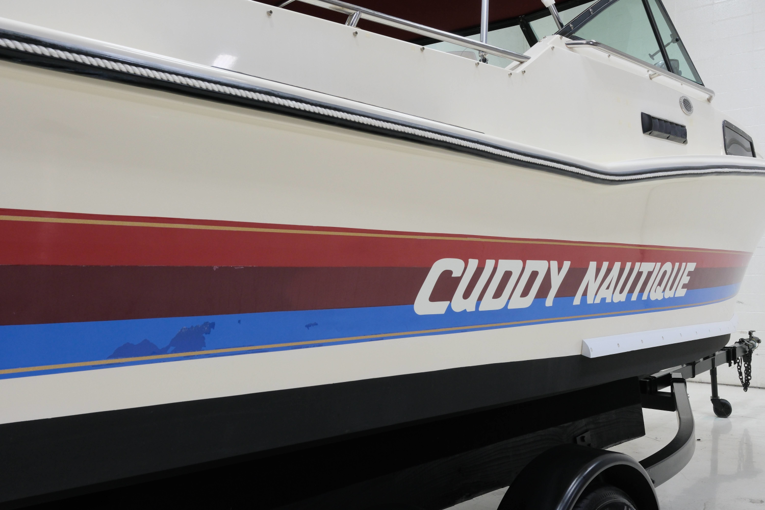 1985 Correct Craft Cuddy Nautique