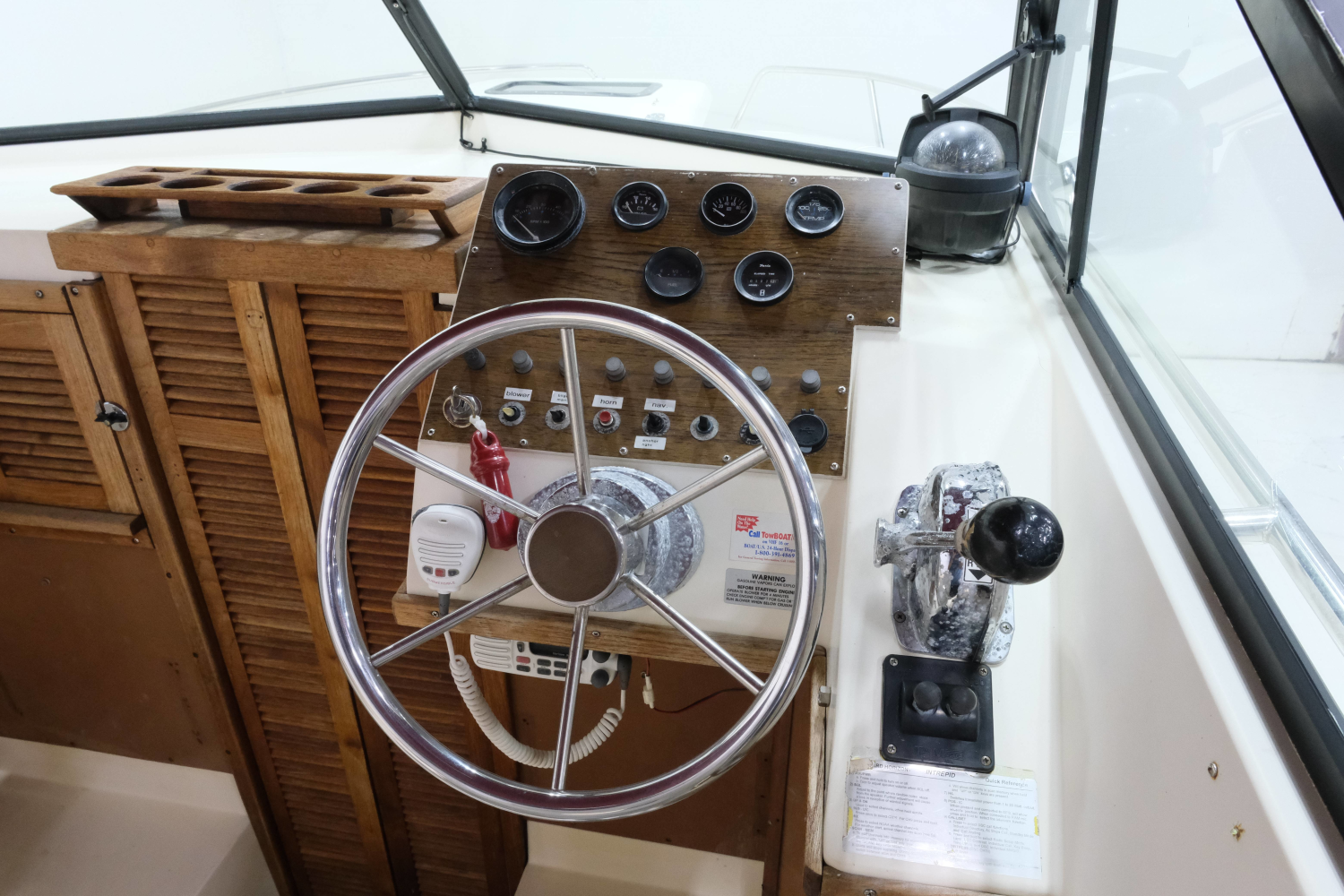 1985 Correct Craft Cuddy Nautique