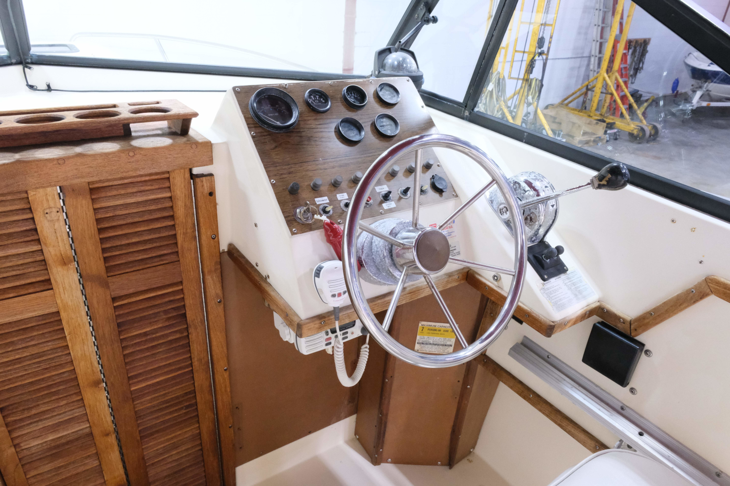 1985 Correct Craft Cuddy Nautique