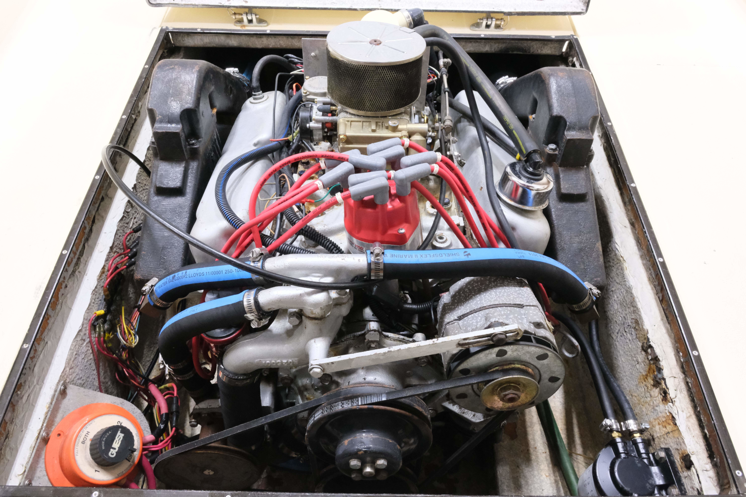 1985 Correct Craft Cuddy Nautique