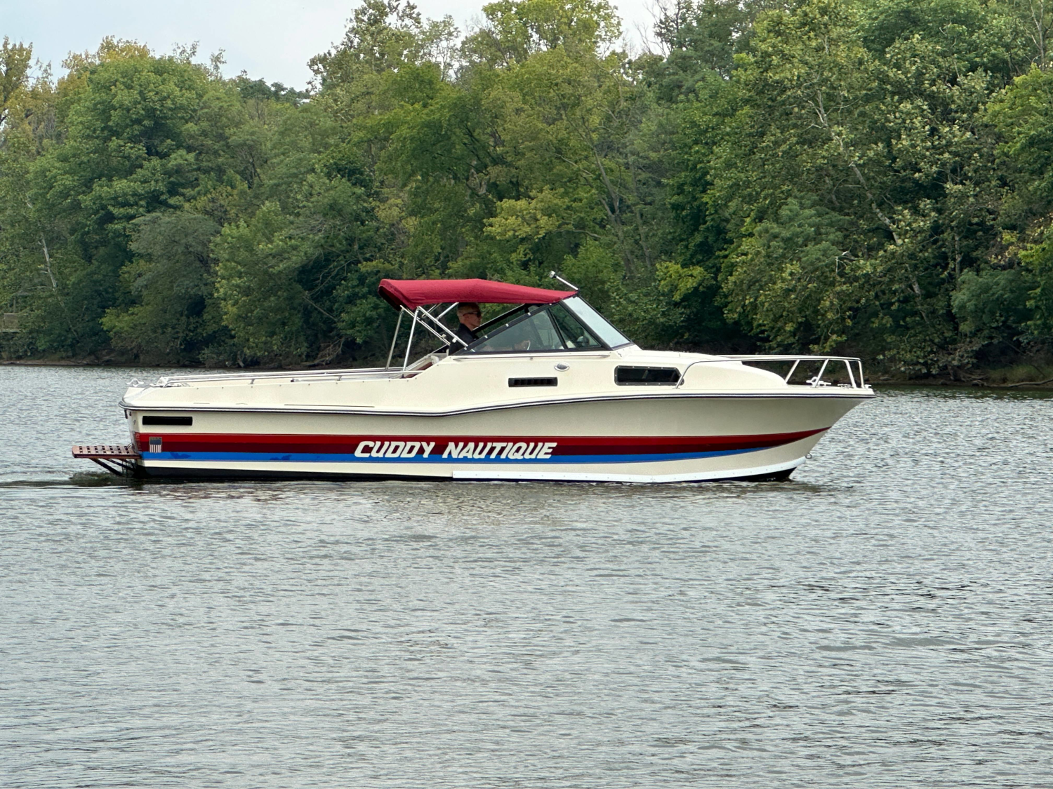 1985 Correct Craft Cuddy Nautique