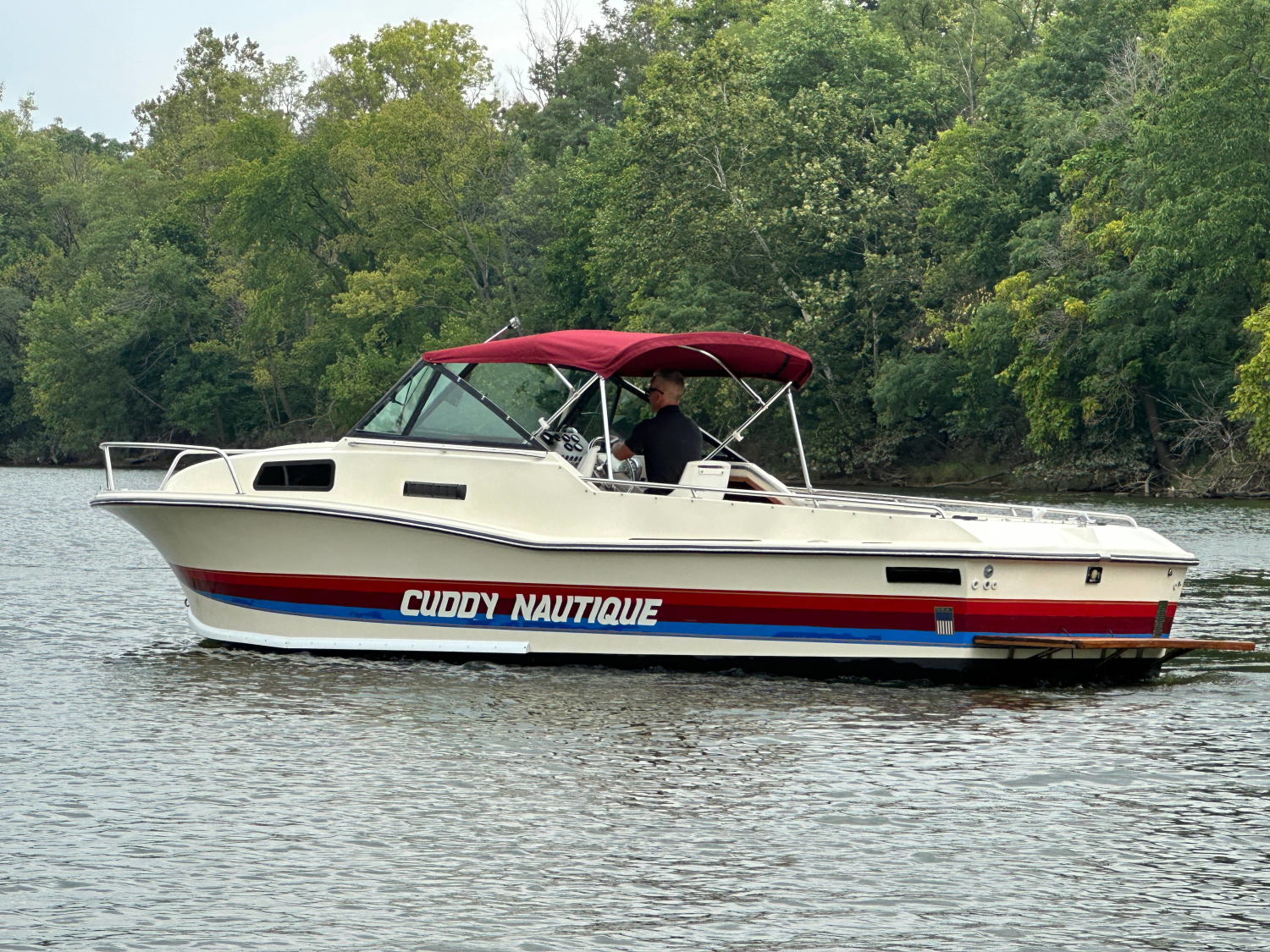 1985 Correct Craft Cuddy Nautique