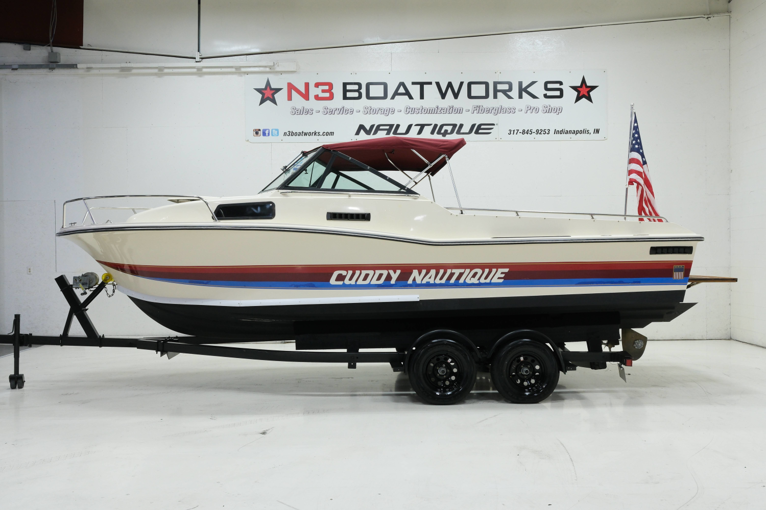 1985 Correct Craft Cuddy Nautique