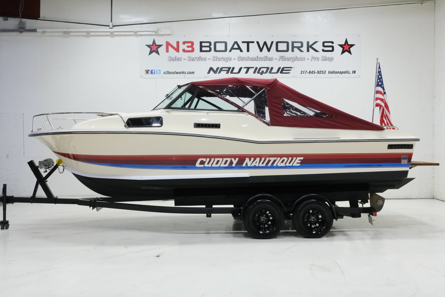 1985 Correct Craft Cuddy Nautique
