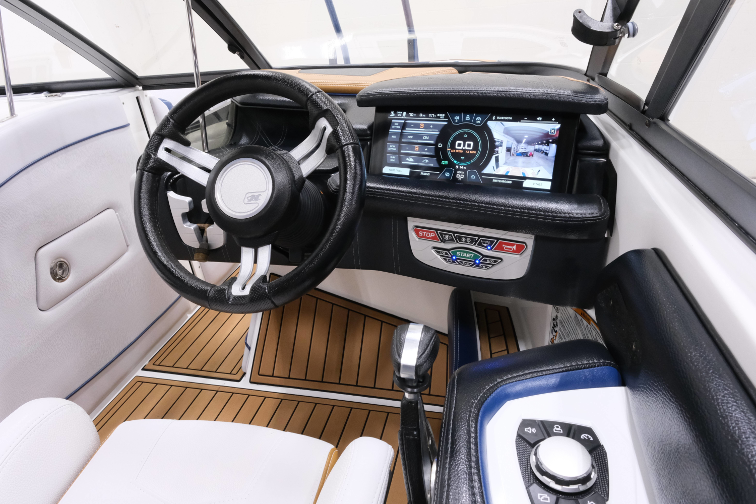 2017 Nautique G23