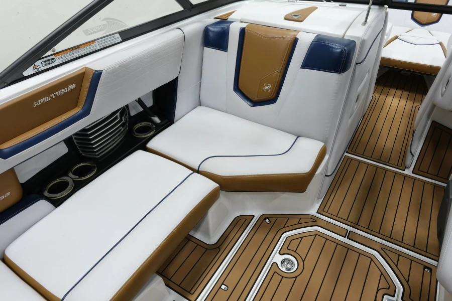 2017-nautique-g23-148019-image14