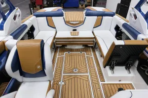 2017-nautique-g23-148019-image17