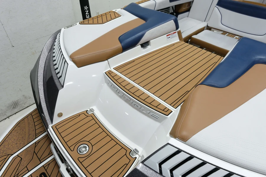 2017-nautique-g23-148019-image18