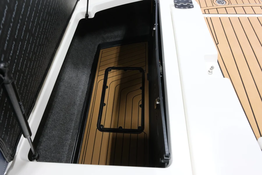 2017-nautique-g23-148019-image19