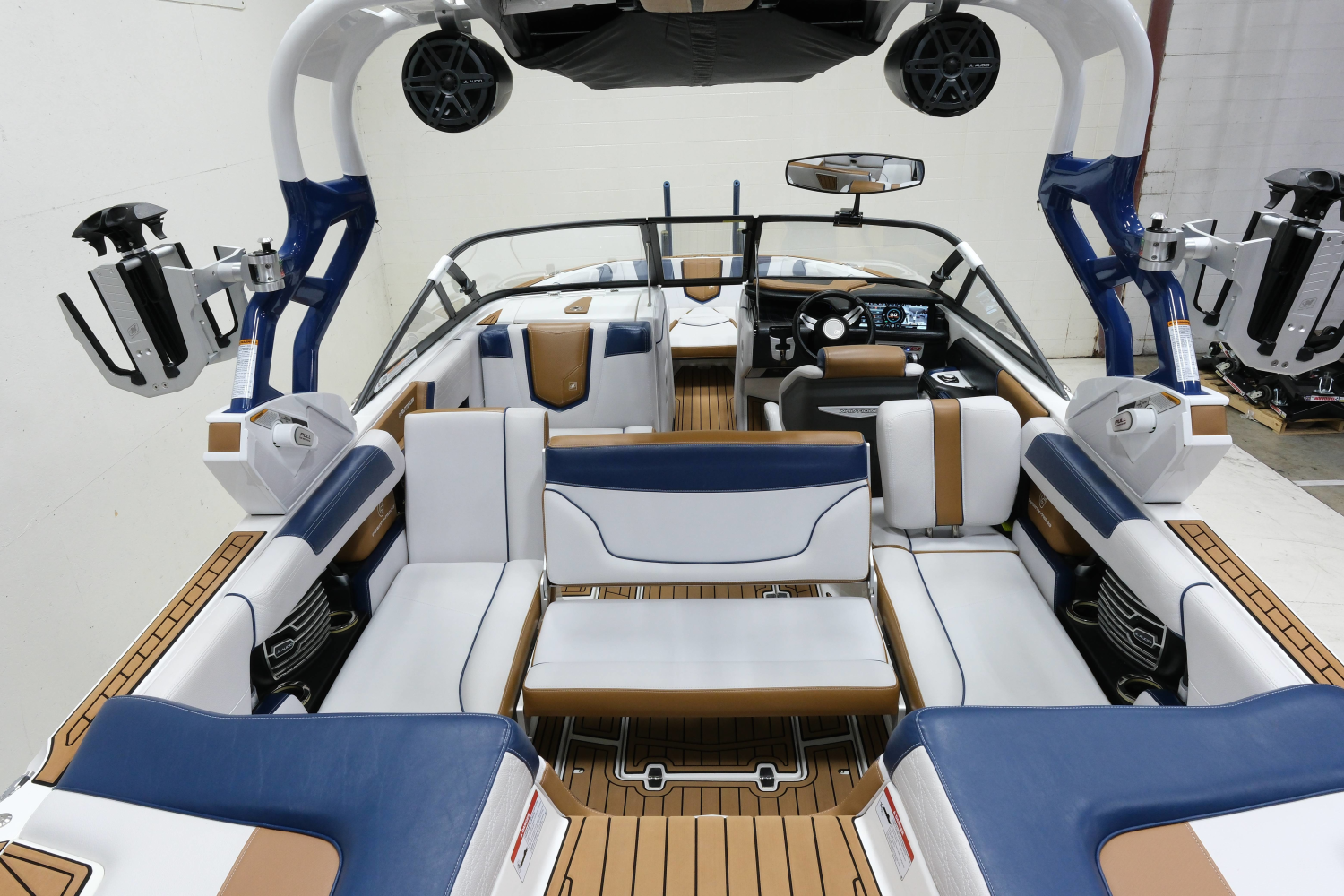 2017 Nautique G23