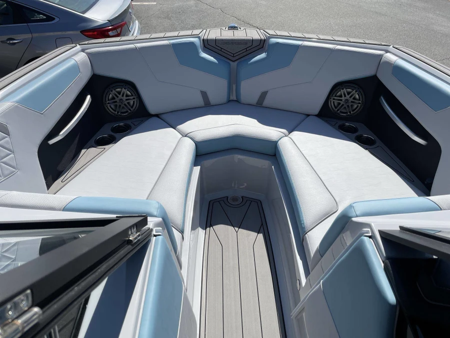 2027-nautique-gs22-148020-image30