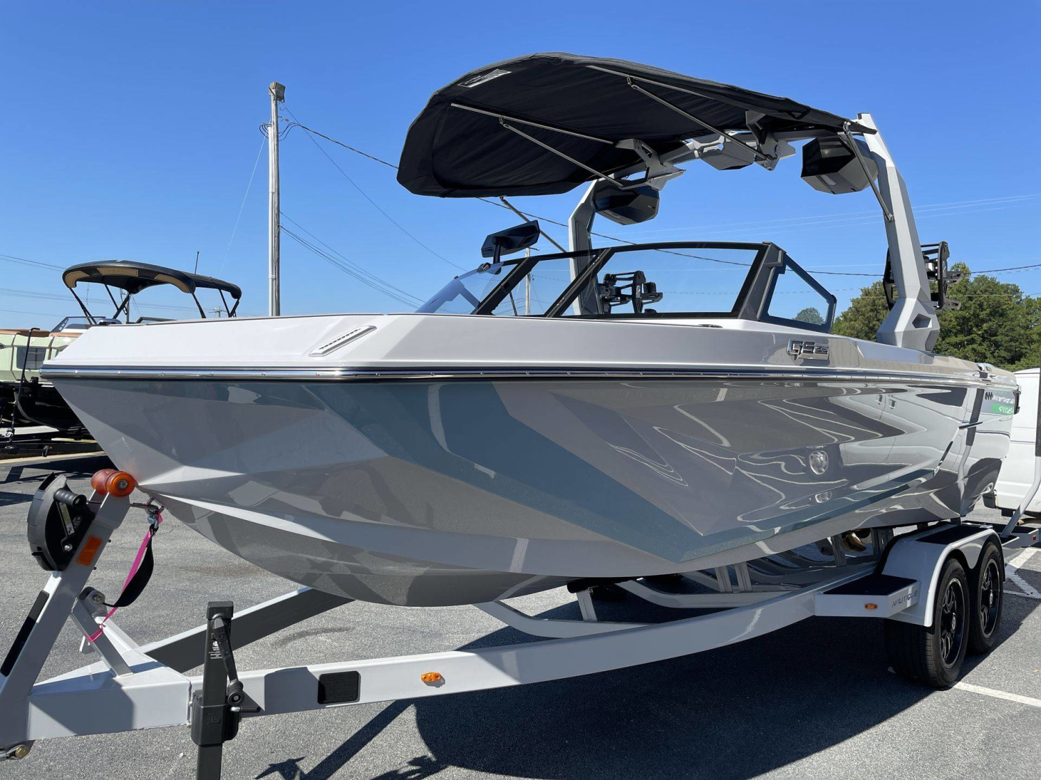 2027 Nautique GS22