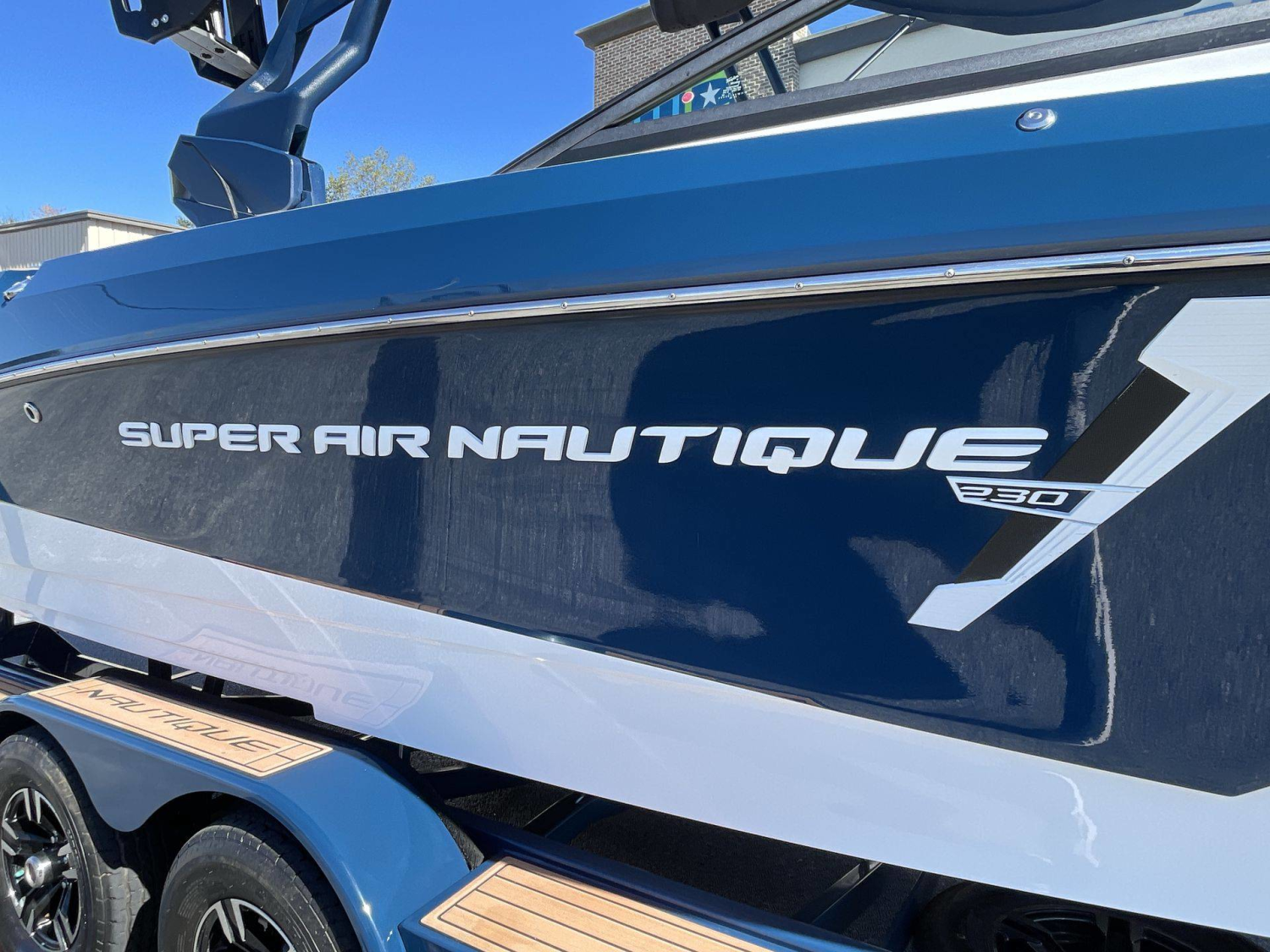2021 Nautique Super Air Nautique 230