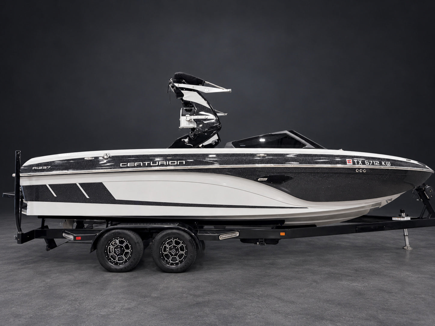 2020 Centurion Boats Ri237