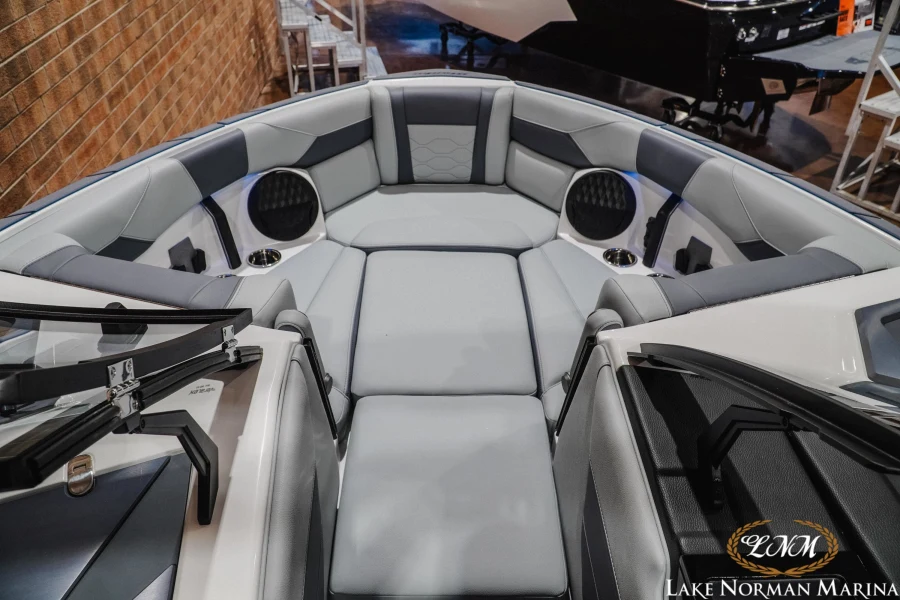 2027-malibu-wakesetter-23-lsv-148032-image16