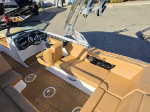2026-mastercraft-nxt23-148034-image10