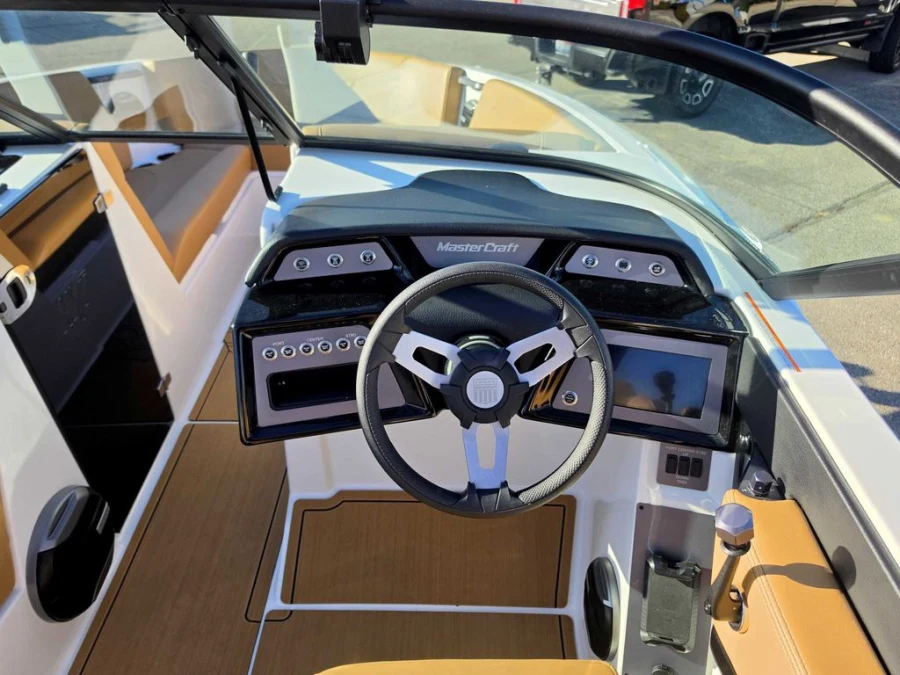 2026-mastercraft-nxt23-148034-image12