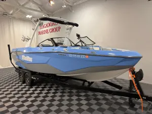2025-malibu-wakesetter-25-lsv-148035-image2
