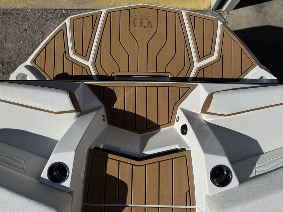 2025-nautique-g25-148037-image12