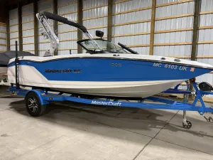 2019-mastercraft-nxt20-148040-image1