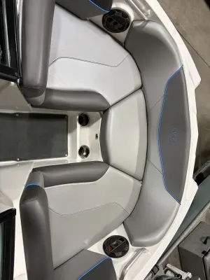2019-mastercraft-nxt20-148040-image21