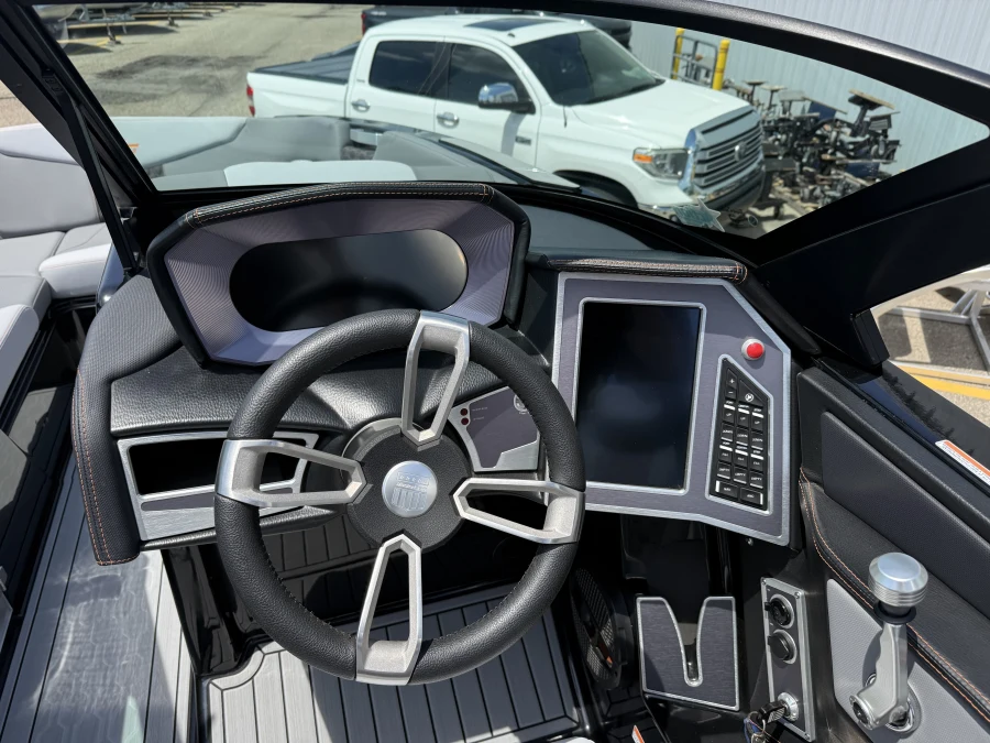 2023-mastercraft-xt22-148041-image15