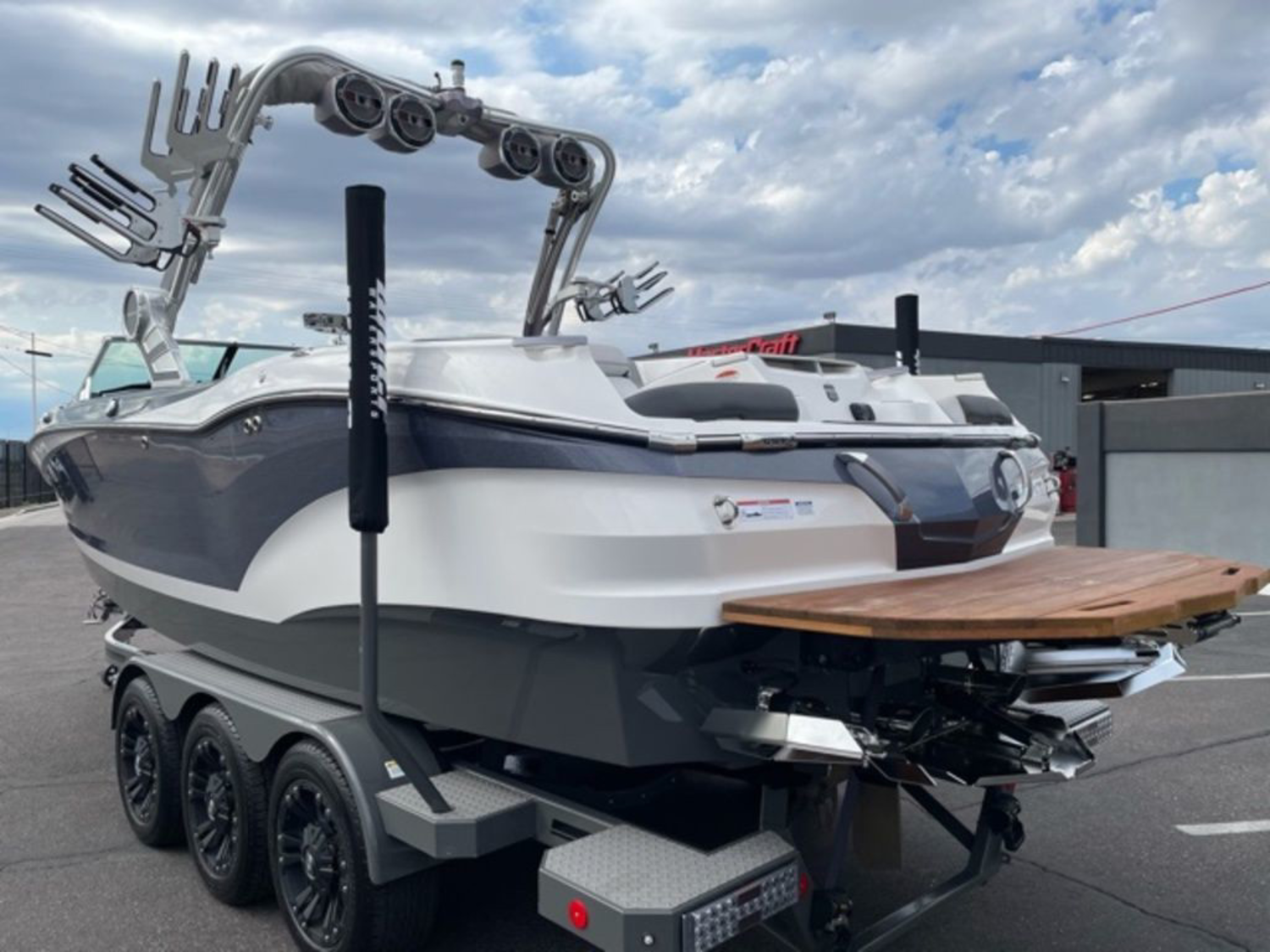 2021 Mastercraft X24