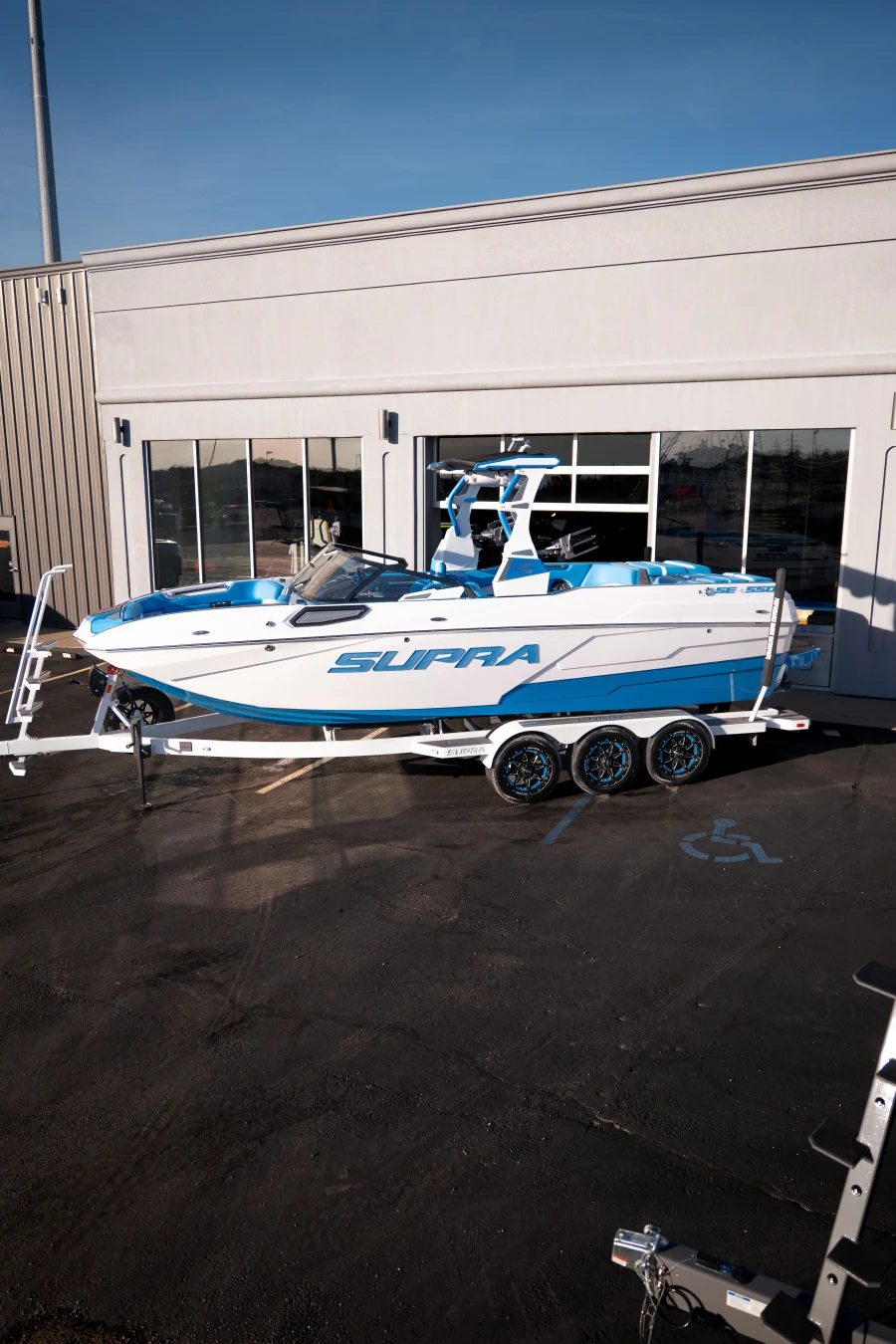 2023-supra--148044-image4