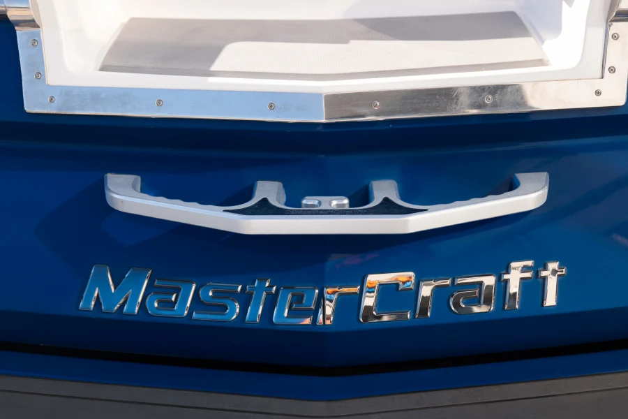 2012-mastercraft-x55-148045-image14