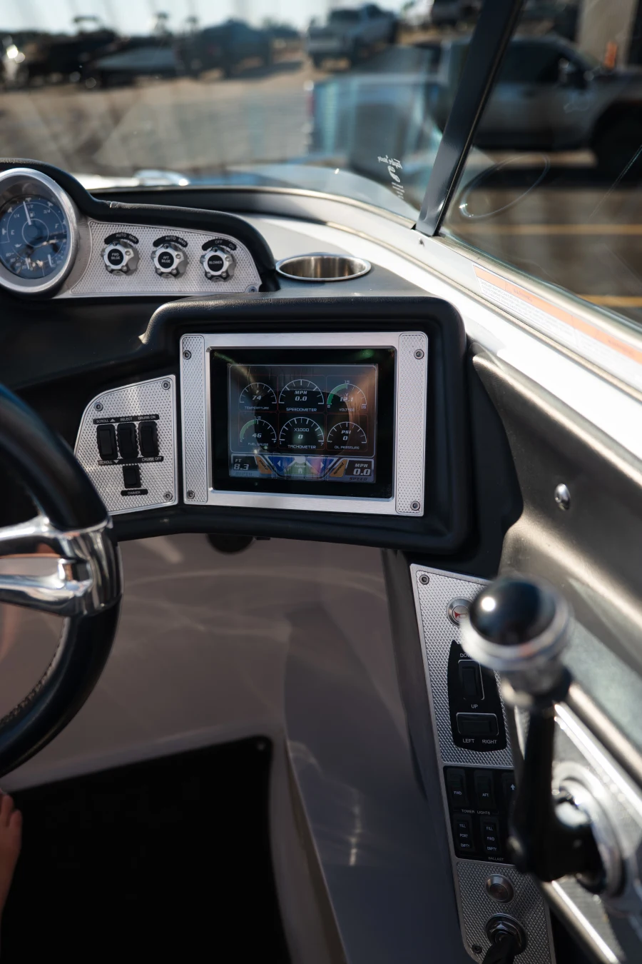2012-mastercraft-x55-148045-image23