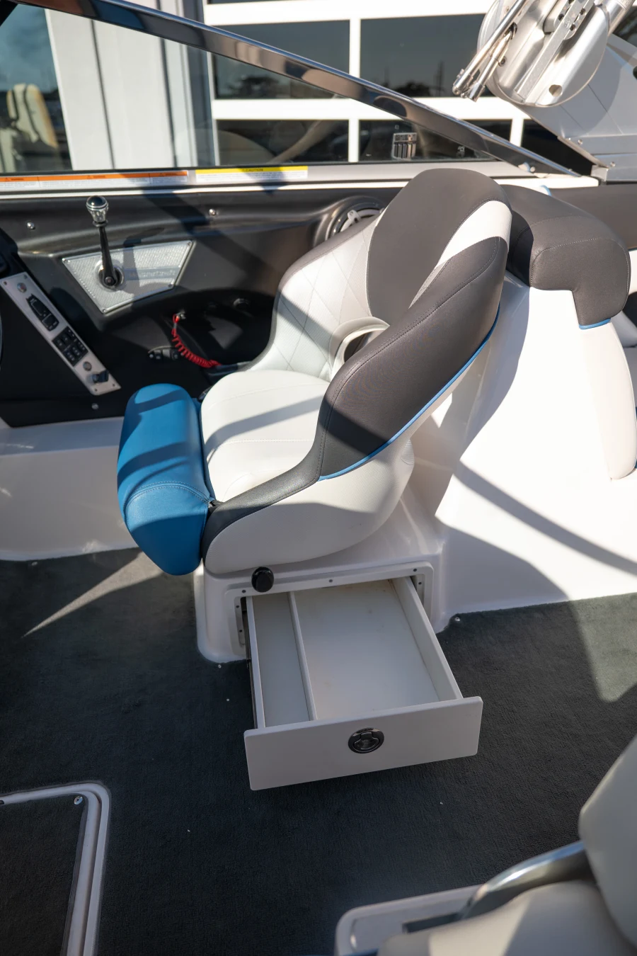 2012-mastercraft-x55-148045-image30