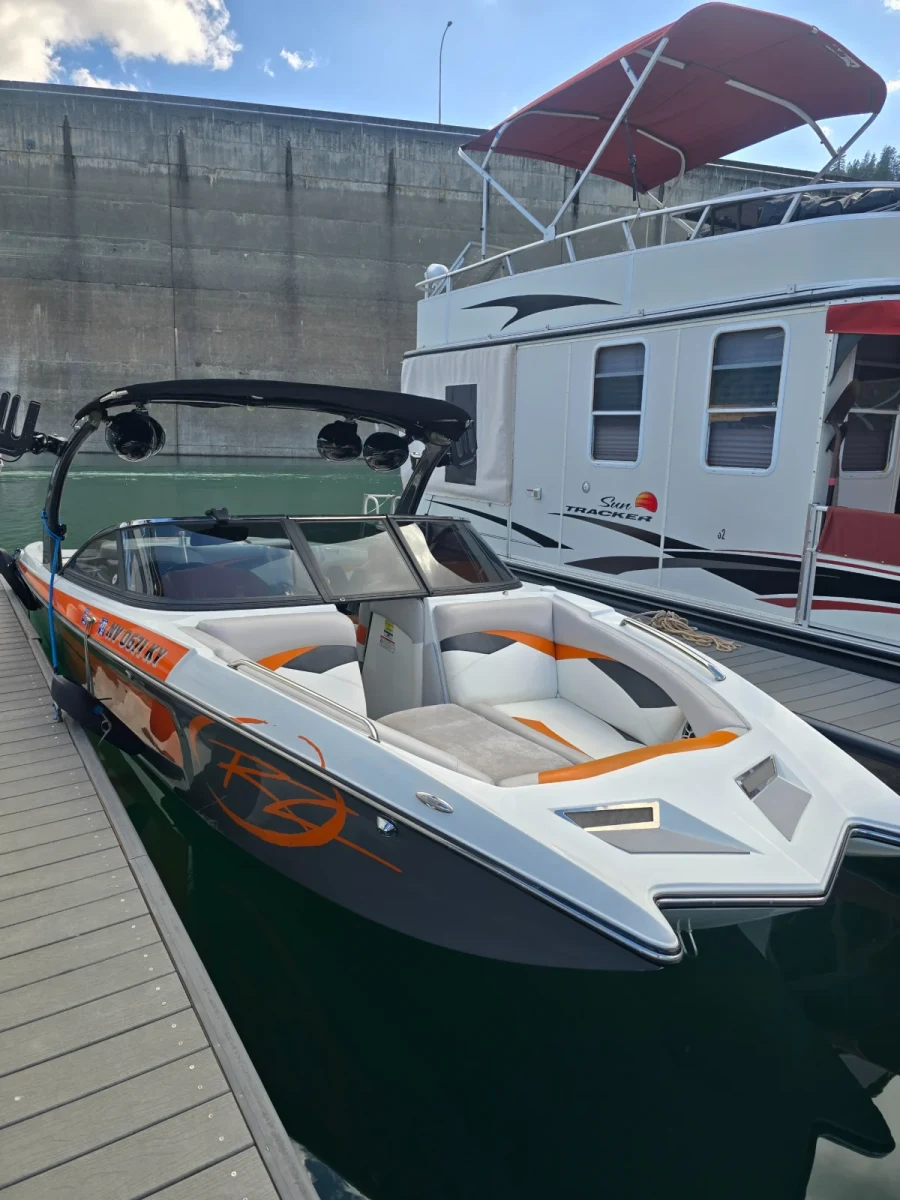 2009-tige-rz4-148052-image0.webp