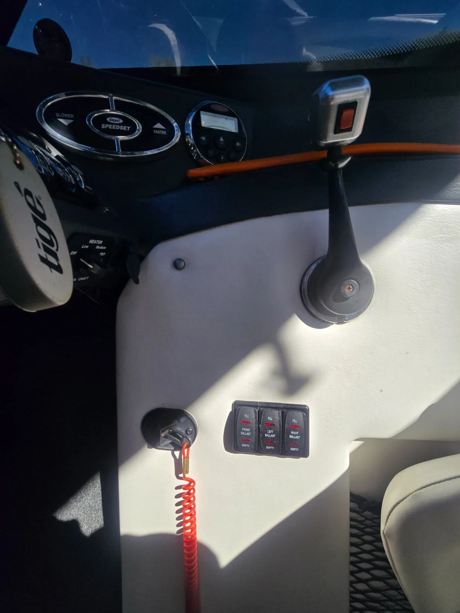 2009 Tige Boats RZ4