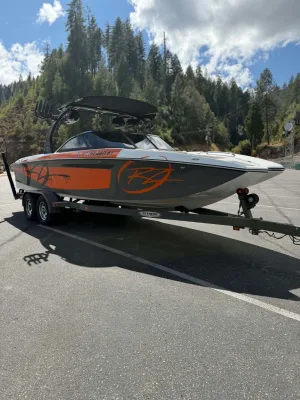 2009 Tige Boats RZ4 Icon