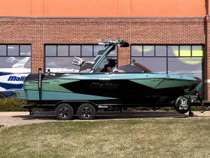 2026-malibu-wakesetter-23-lsv-148053-image2.webp