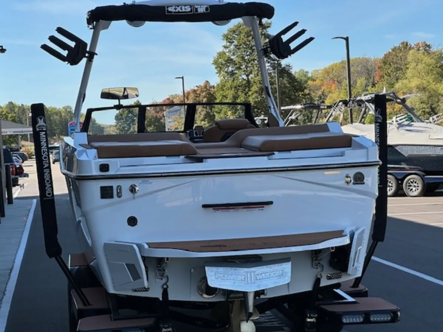 2024 Axis T250