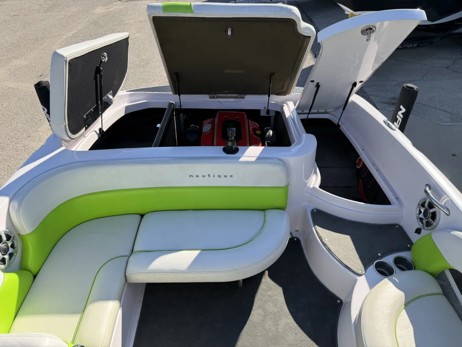 2006 NAUTIQUE SV 211 TEAM 
