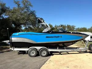 2019-mastercraft-x24-148059-image0.webp