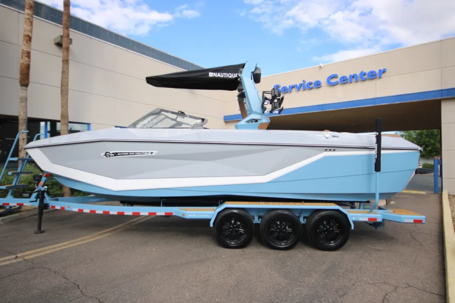 2027-nautique-g25-148063-image1.webp