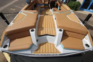 2027-nautique-g25-148063-image18.webp